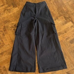 ALO Yoga Black Cargo Wide Leg Pants
